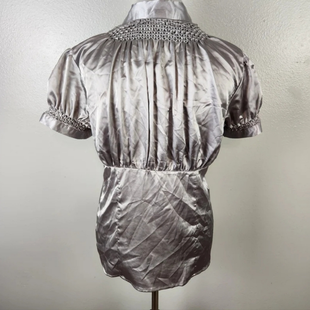 Attention Y2K Pewter Metallic Puff Sleeve Tie Neck Botton Up Blouse Size Large - Picture 6 of 8